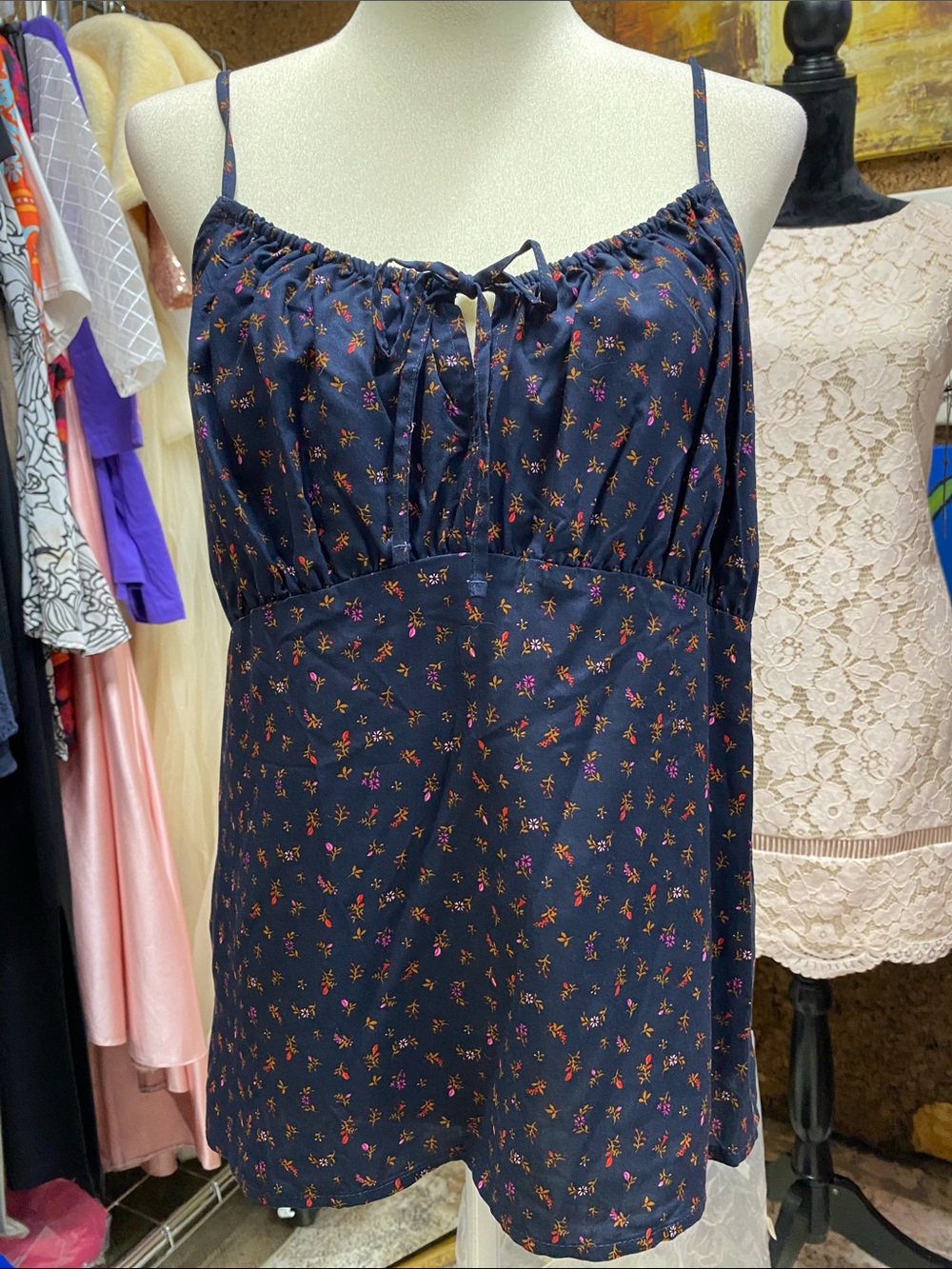 Old Navy Blue Floral Spaghetti Strap Cami, size L, NWT